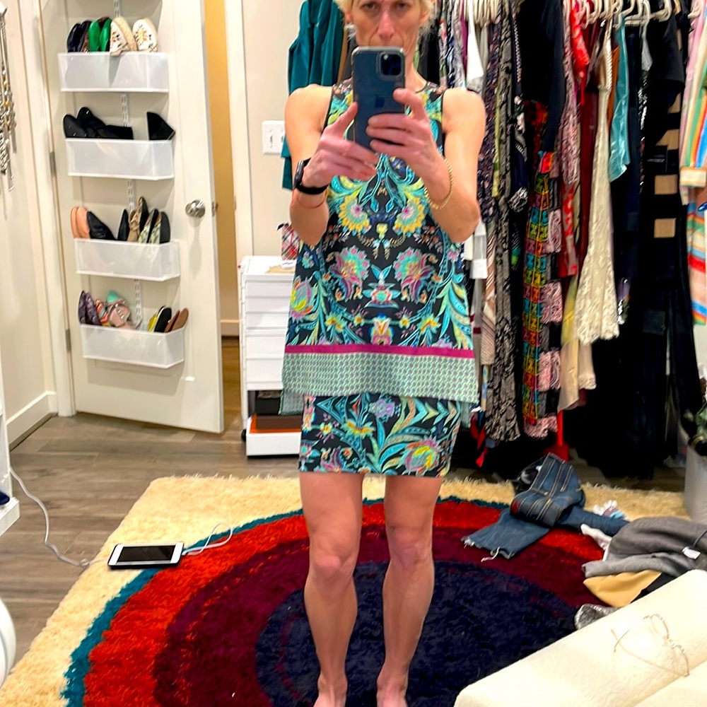 Adorable skirt set